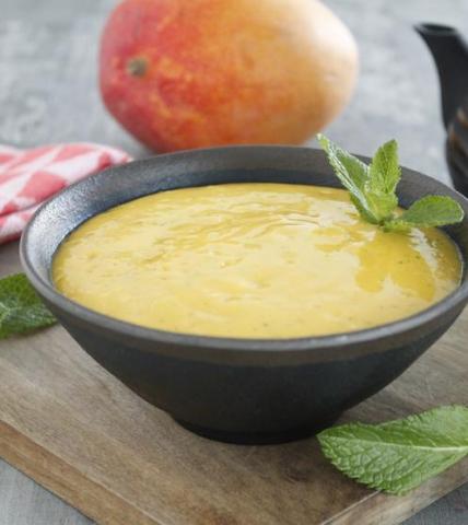 Soupe froide de mangue