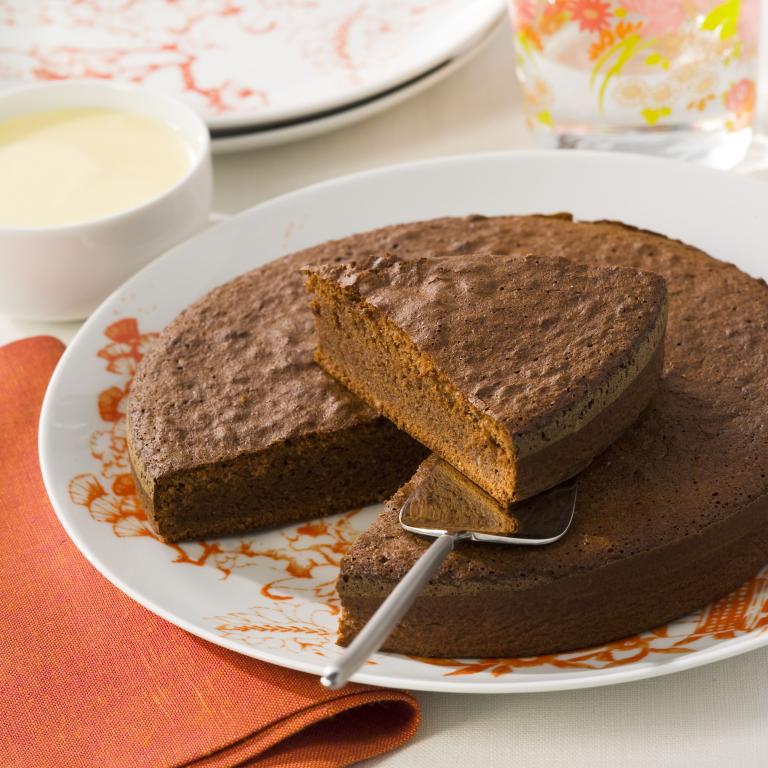 Gateau au chocolat, miel et noisettes creme anglaise au miel