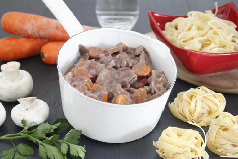 Emincé à la bourguignonne