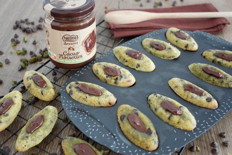 Financiers pistaches pépites de chocolat coeur de pâte à tartiner