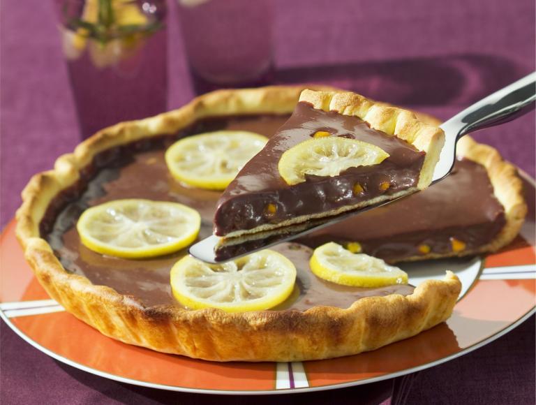 Tarte au chocolat, orange et citron confits