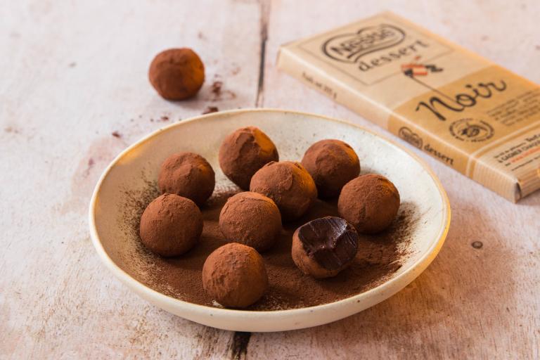 Recette de Truffes au chocolat facile