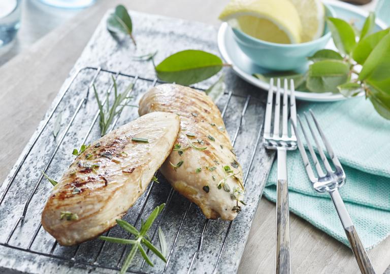 Poulet Mariné Au Citron Thym Et Romarin | MAGGI