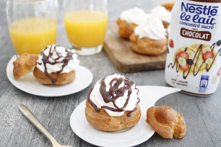 choux chantilly sauce chocolat