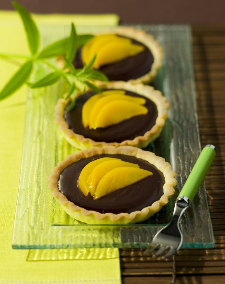 Tartelettes chocolat, verveine et peche