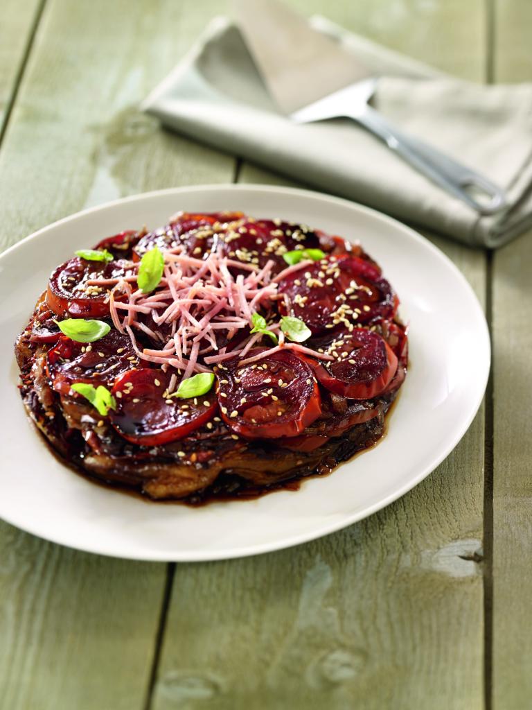 Tatin aux tomates caramélisées au vinaigre balsamique, râpé de jambon