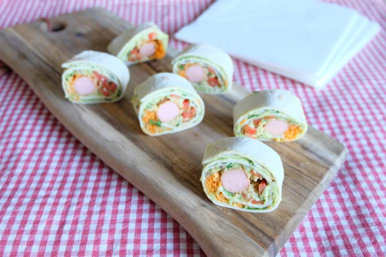 Wraps Knacki avocat et légumes croquants