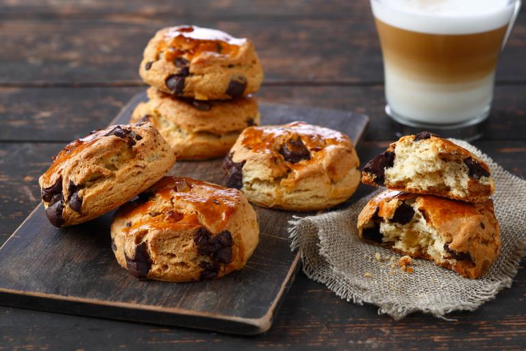 Scones aux pépites de chocolat corsé et gingembre