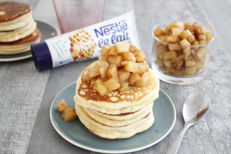 Pancakes aux pommes et cannelle