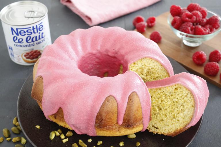 Bundt cake framboises pistaches