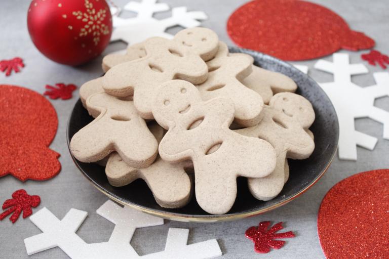 Bonhommes de Noël à la cannelle et au Lait concentré