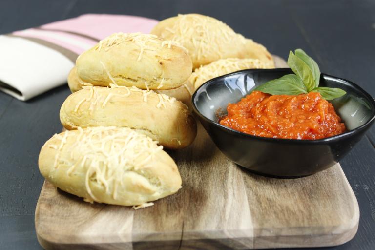 Foccacia à dipper et sauce tomate Companion