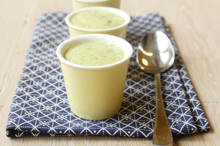 Velouté de courgette à la ricotta ail et persil