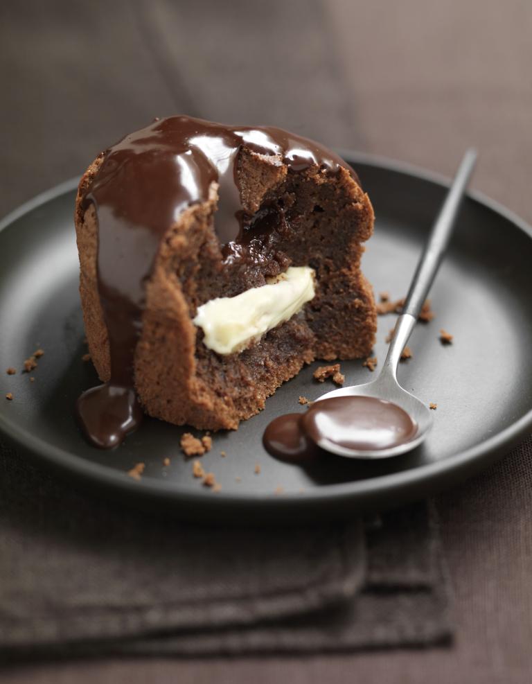 Croquants-fondants aux chocolats noir et blanc réalisés par mme murielle b.