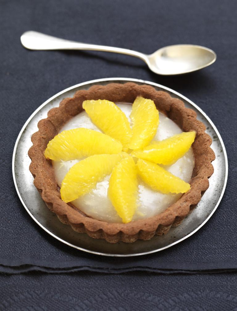 Tartelettes sablees au chocolat, gelee de citron et oranges