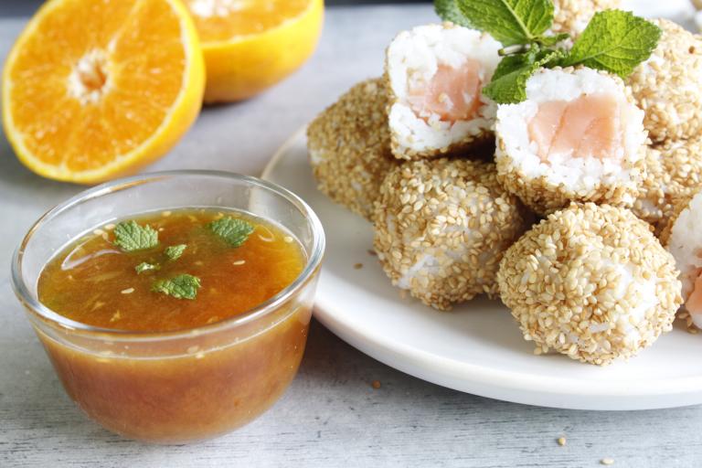 Bouchées de riz saumon et sésame