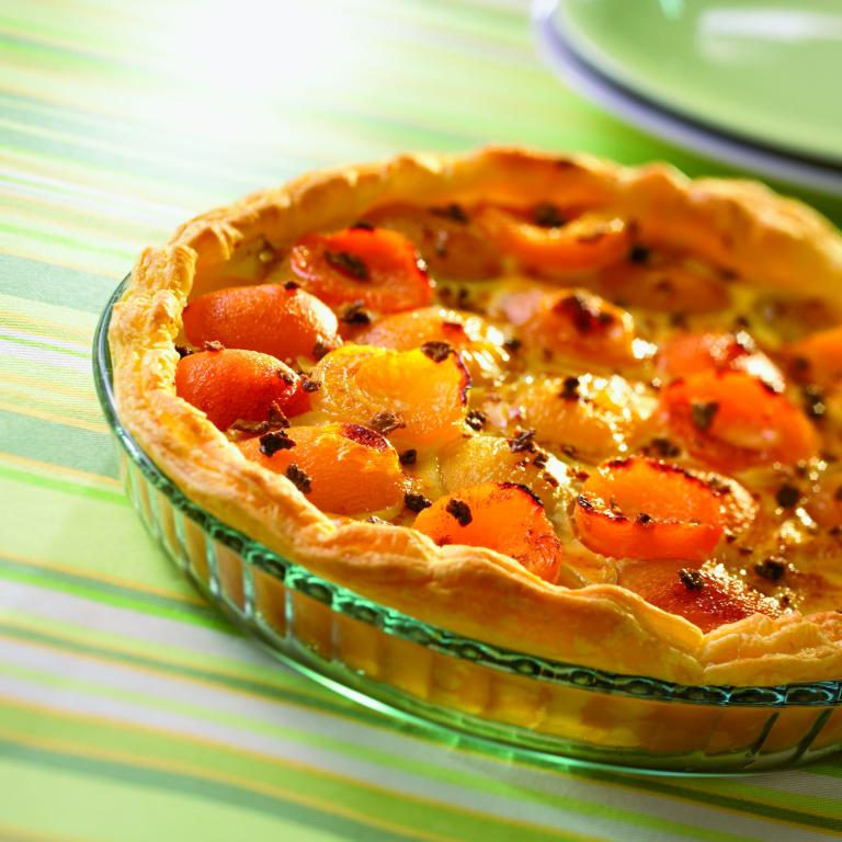 Tarte aux abricots et aux cereales caramelisees